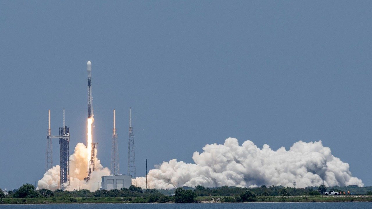rocket launch of GPS SV06 at Cape Canaveral